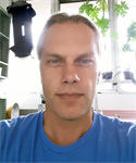 Dr. Michael Melzer
